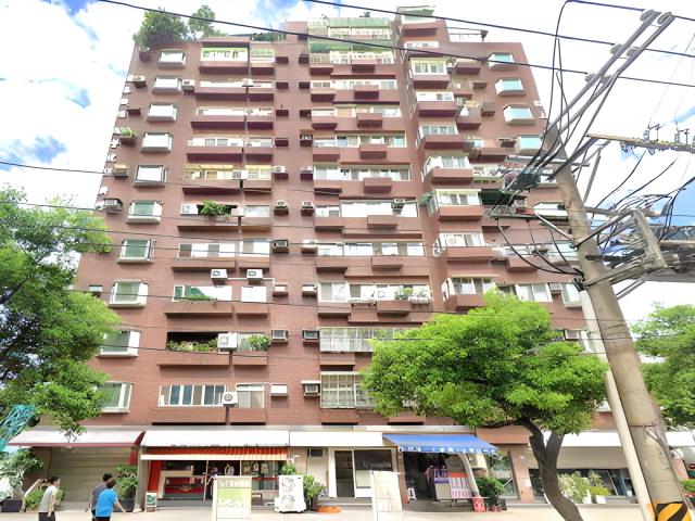 台北士林大樓法拍-3