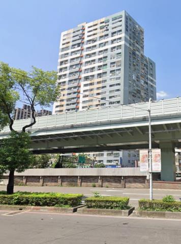 新北板橋拍賣大樓-1