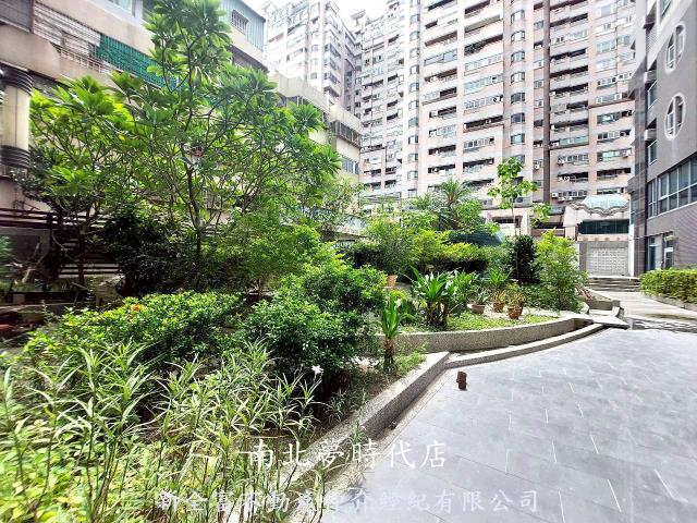 台南東區套房-14