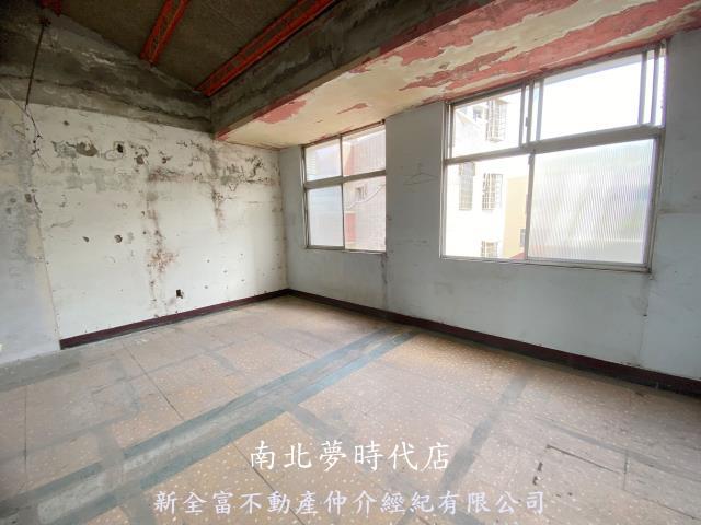 台南中西區透天-9