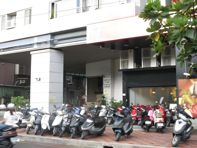 板橋大樓法拍-4