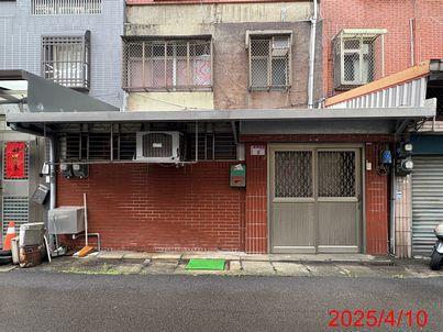 桃園中壢拍賣透天-2