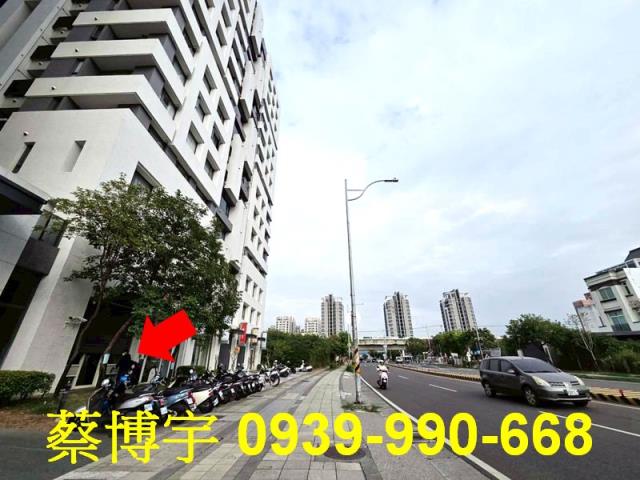 員林大道寓見花園店面