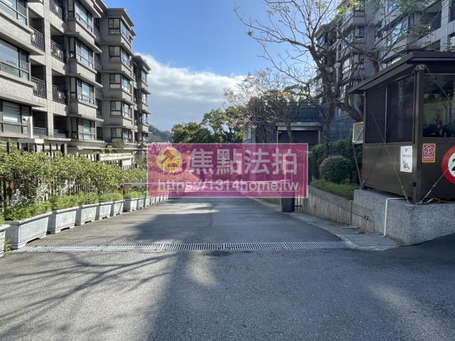 新店華廈法拍-8