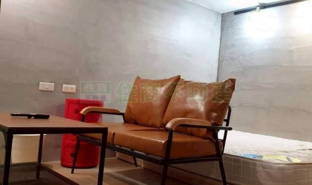 高雄苓雅透天-12