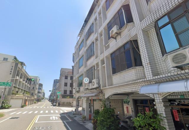 台南安平法拍透天-5