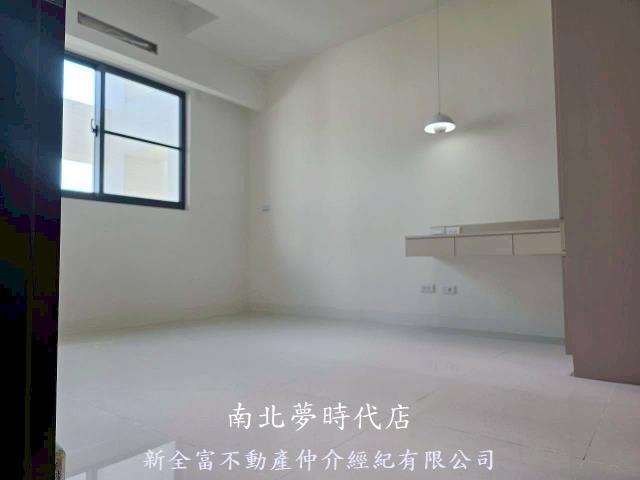 台南新市大樓-3
