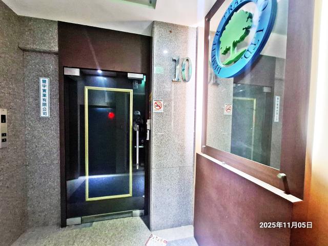 嘉義梅山法拍華廈-11