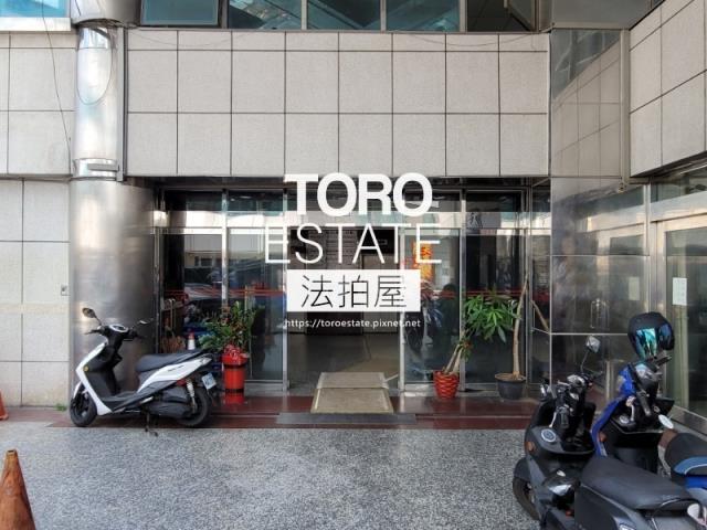 新北新店華廈法拍-3