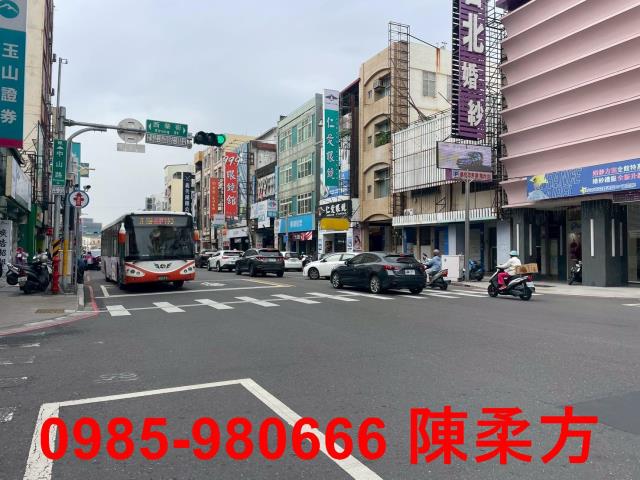 西區透天-10