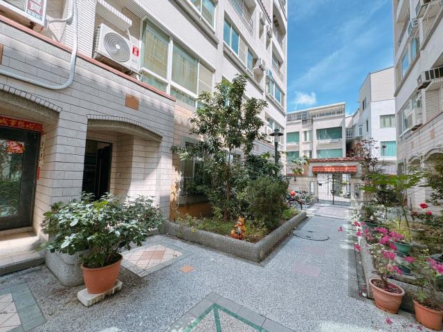 台南北區透天-1