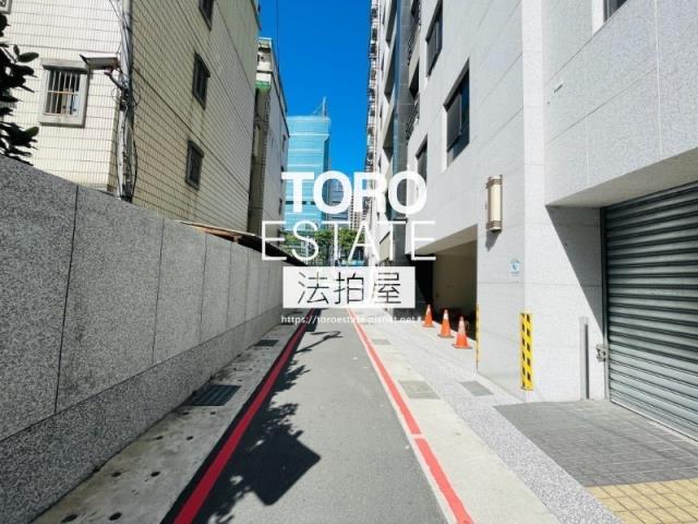 新北中和法拍大樓-7