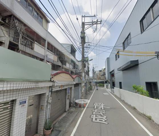 台中大里透天法拍-5