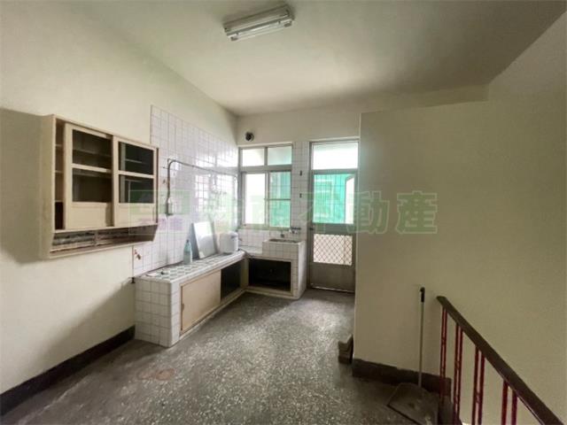 高雄左營透天-7