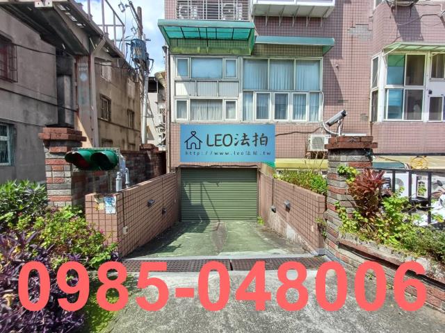 八里法拍大樓-5