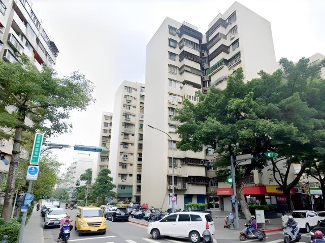 台北萬華法拍大樓-5