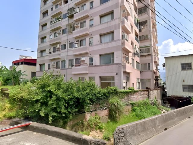 八里大樓拍賣-4