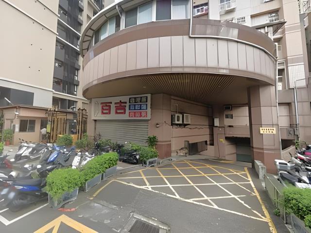 三重法拍大樓-5