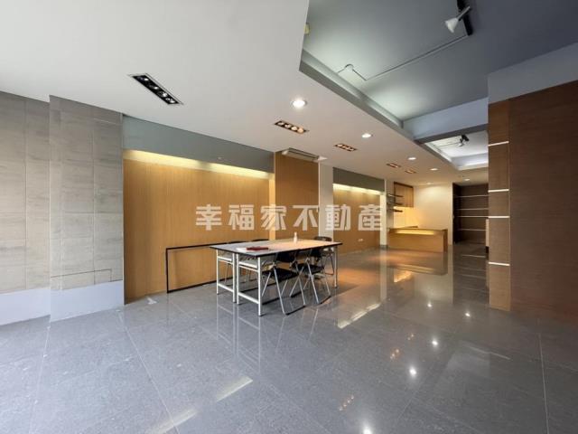 台南安平店面-1