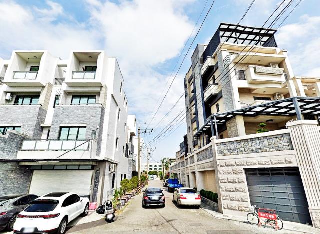 佳里區安南路透天電墅