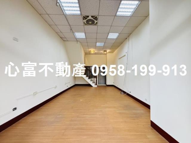 高雄岡山大樓-1