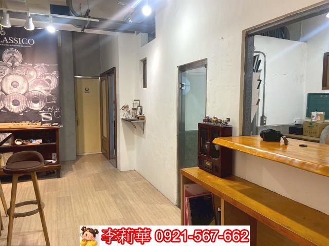 台南東區透天-11