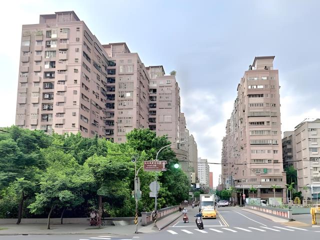 中和大樓法拍-2