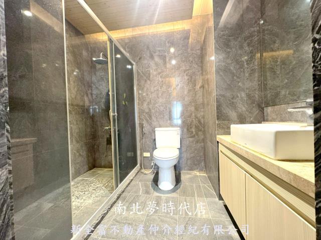 台南安平透天-13