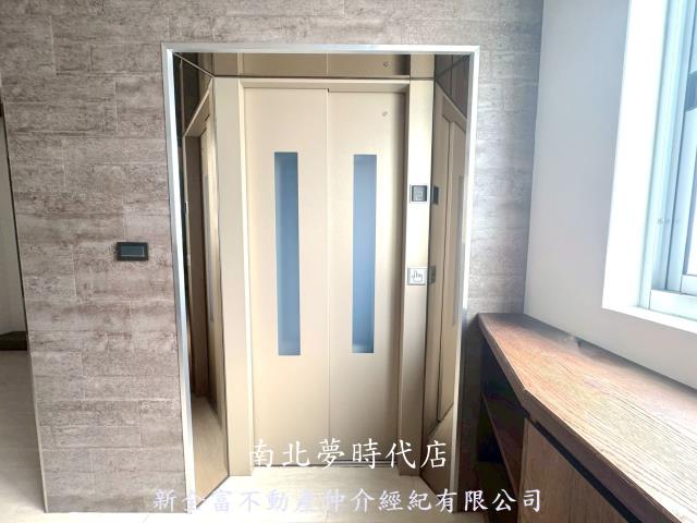 台南安平透天-14