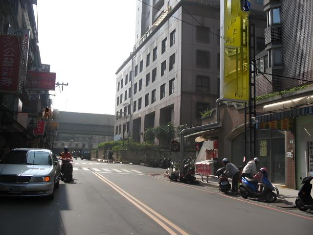 中和法拍大樓-9