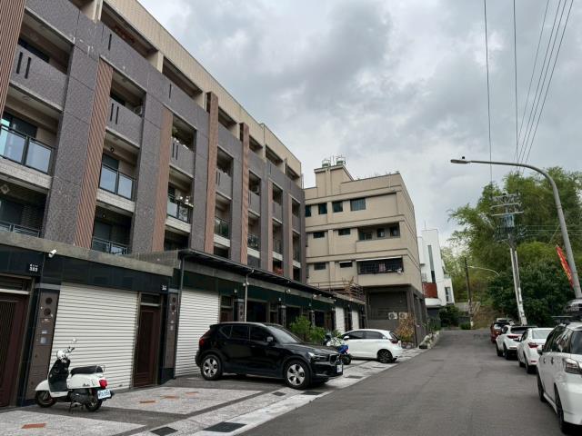 高雄小港透天法拍-10