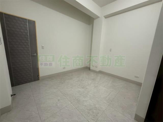楠梓透天-7