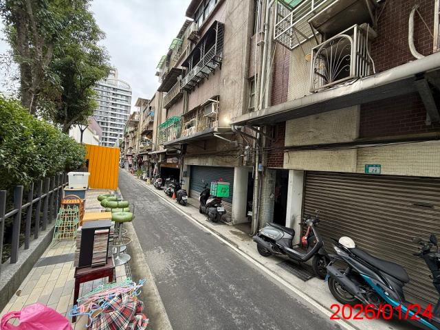 新北三重法拍公寓-4