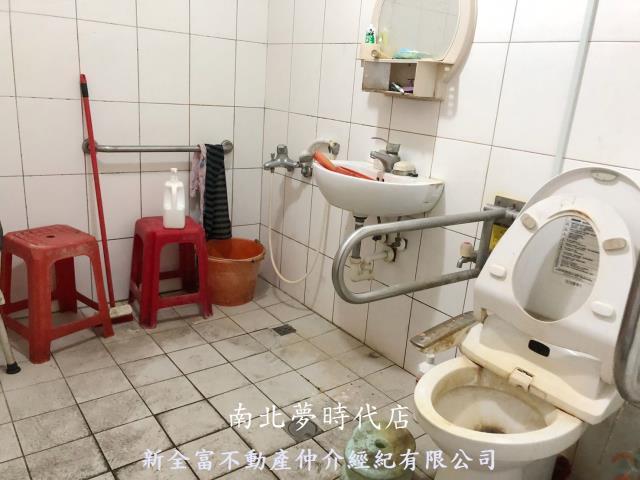 台南安南透天-13