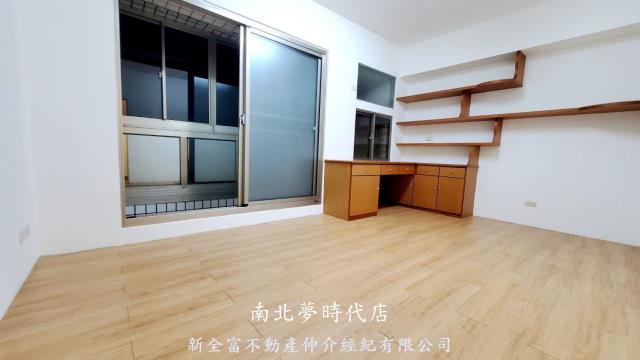 新營華廈-7