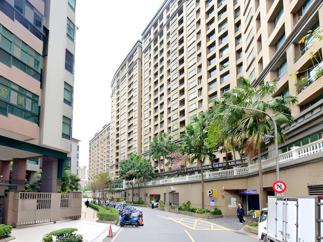 新北中和拍賣大樓-5