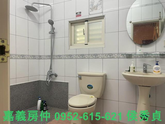 布袋透天-11