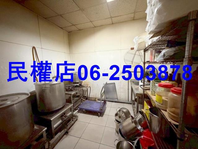 中西區透天-10