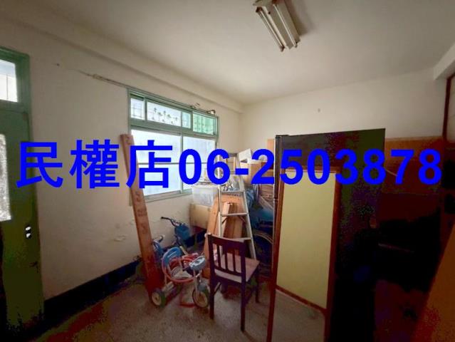 中西區透天-11