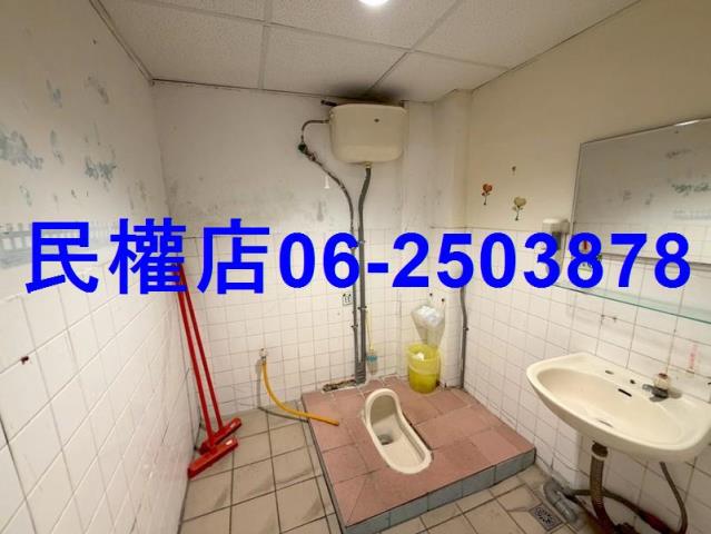 中西區透天-8