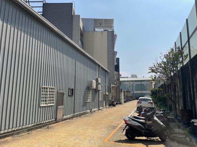 東區透天-4