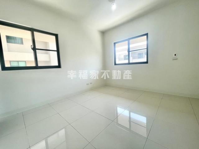 台南新市大樓-7