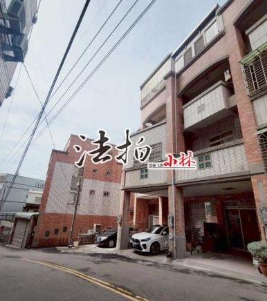 台中大甲法拍透天-3