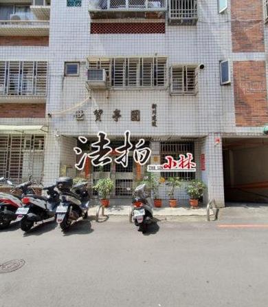 台中西屯法拍大樓-2