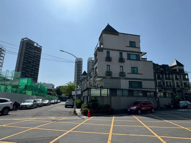 高雄鳥松透天法拍-5