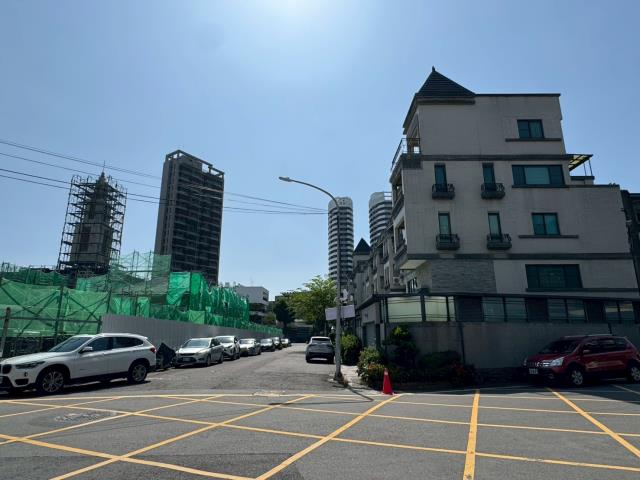 高雄鳥松透天法拍-7