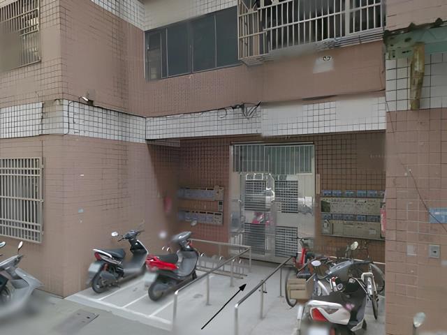 桃園華廈法拍-2