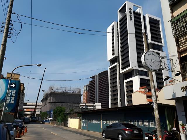 桃園區法拍大樓-1