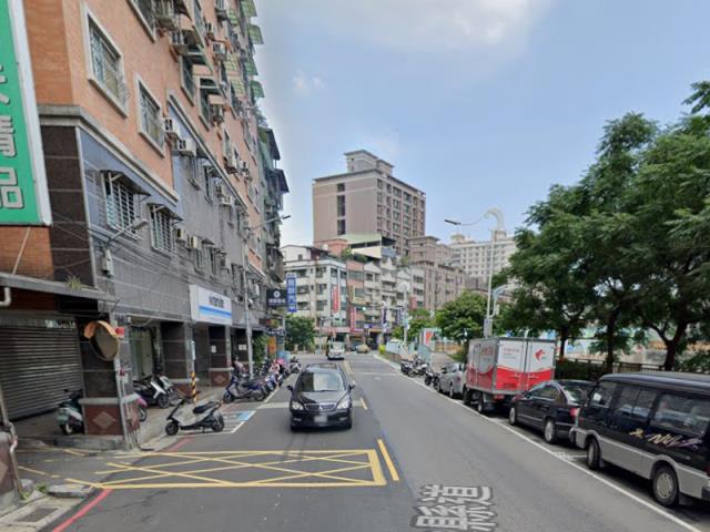新北蘆洲法拍大樓-4