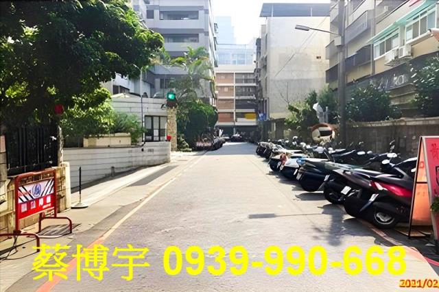 梅亭東街畢卡索法拍屋